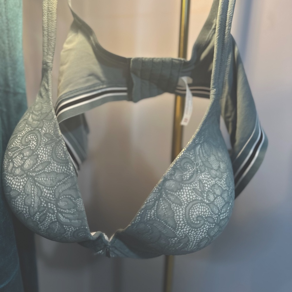 Cacique Light Blue Lace Push Up with Tshirt Band